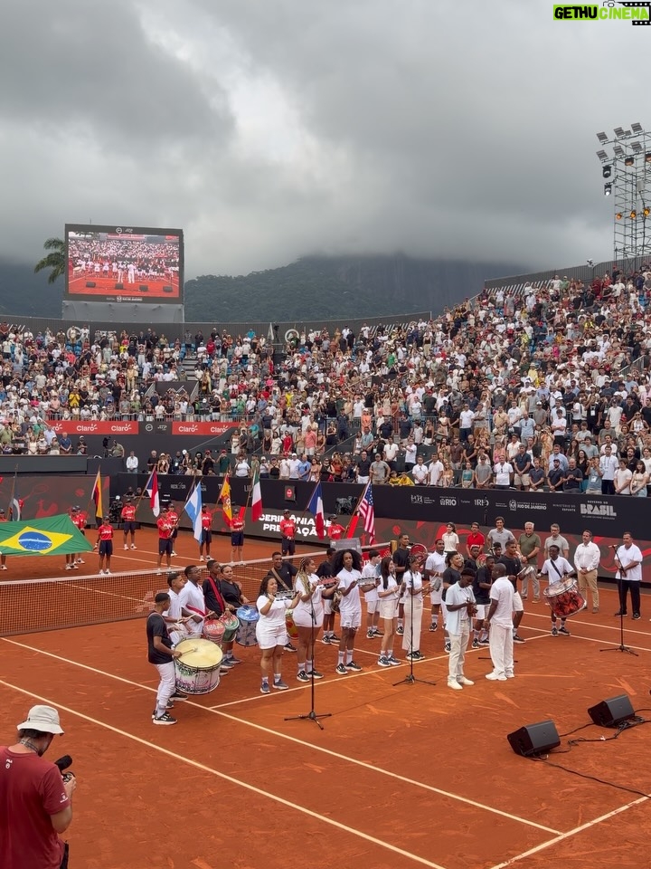Isadora Cruz - 124.8K Likes - Final do Rio Open com @rolex obrigada pelo convite! 🤍🎾 Foi incrível presenciar mais uma vitória pro Brasil e sentir como o esporte sempre nos une e emociona. Parabéns @joaoffonseca & @marcelomelo83 🇧🇷 @rioopenoficial