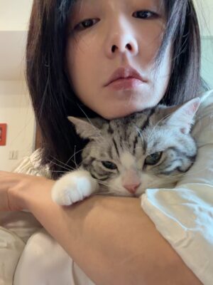 Ivy Shao Instagram - 玩了一個早上🐱
新年快樂
喵咪馬尼Home✨