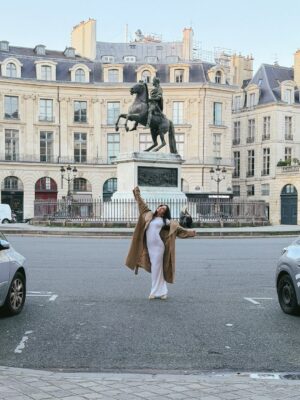 Jade Picon Instagram - salut paris 🇫🇷