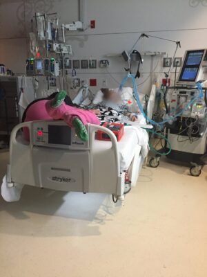 Jamie Lynn Spears Instagram - MIRACLE ANNIVERSARY🪽🤍
I will never take for granted the gift we were given, bc I’m very aware that so many times in these situations that is not the case. Thank you to every first responder, medical professional, friend, family, every single person who prayed for her, and ABOVE ALL THANK YOU GOD🙏🏻 go love on your people extra today, at the end of the day that is all that really matters