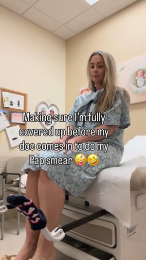 Jamie Otis Instagram - My doctor was a complete badazz and reached her hand up into me to grab my son’s feet and pull him out feet first so I didn’t have to have a c-section with my twins. (Twin A was head down but twin b was breech. He was a footling breech delivery. Most docs just automatically schedule the c-section but not my doc! She reached in and grabbed him👏)

She has seen *all of me* & has literally been inside me, yet I will hide my underwear and make sure I’m fully covered up before she comes in every single time.🤪🤣 

#makeitmakesense 😝