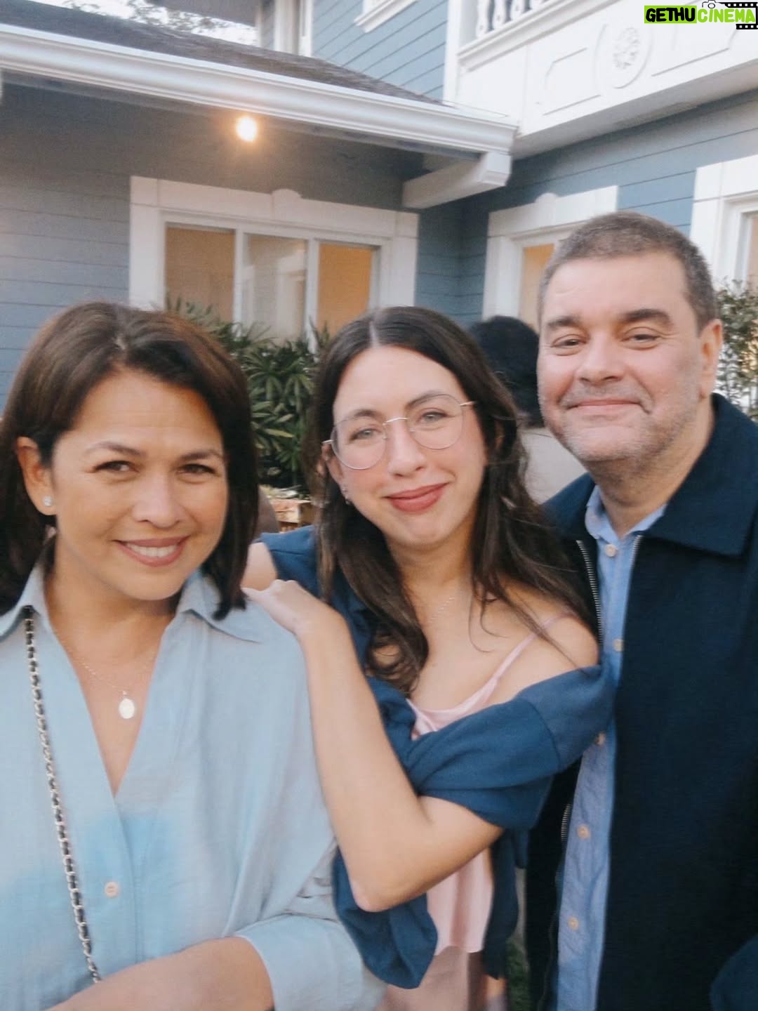 Janine Gutierrez - 130.3K Likes - family day 🤍

congratulations uncle ken and sam!!!! Ken and I grew up together, along with all of mama's siblings and I'm so happy for him!!! celebrating you and your family always, Ken, Sam & Summer!! 🤍 🤍

also sinulit na namin ang chance na magpa-picture sa parents ala graduation. kita na kung sino ang kamukha nino!!!! so grateful to always celebrate and spend time with both of you, mama and papa :)