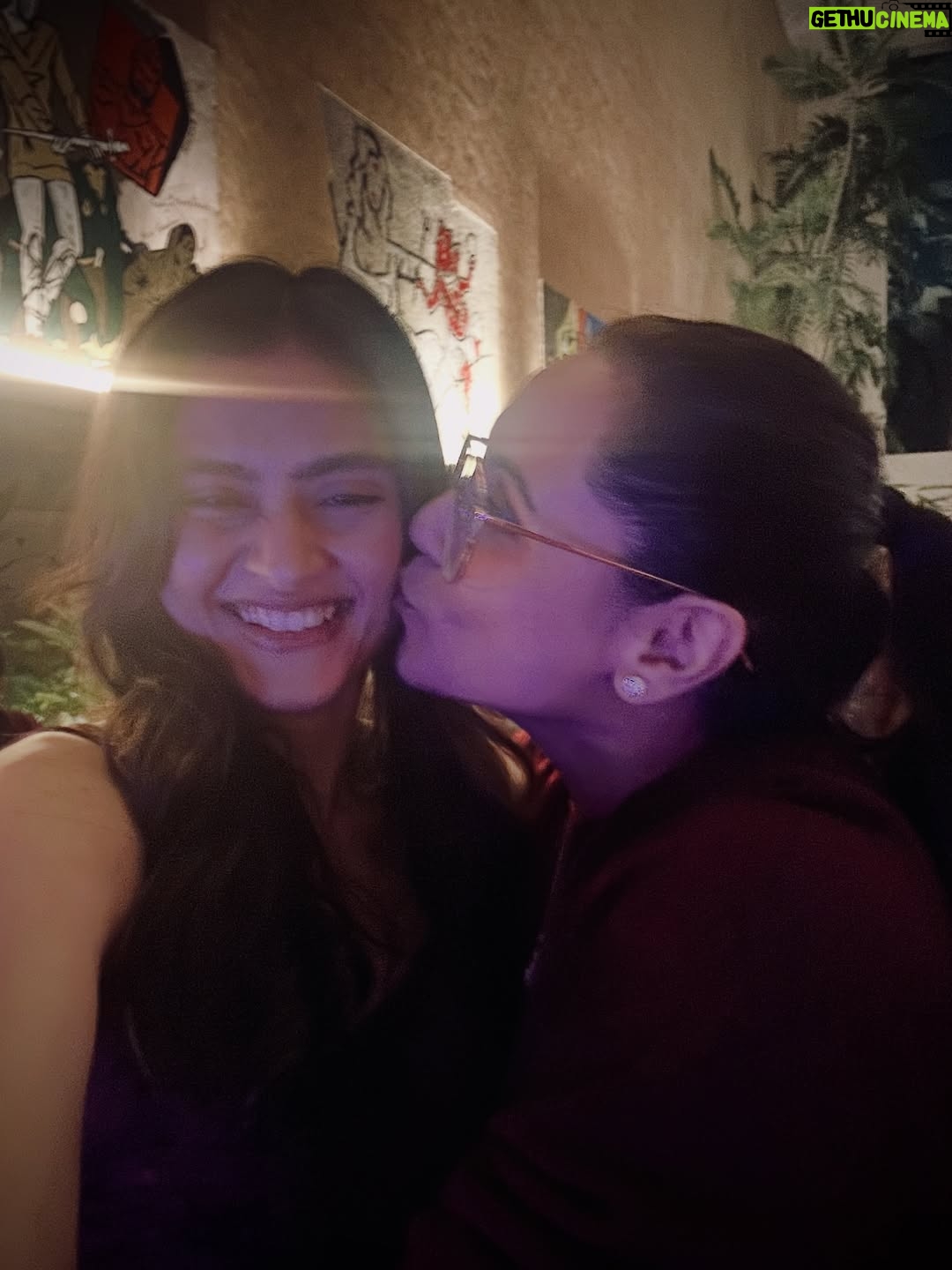 Janki Bodiwala - 267.5K Likes - An actor’s dream, to work with your idols, to work with the OGs and to learn as much as you can. All fulfilled again and this time with Mardani 3 and guess what, that too with @yrf 
Can’t thank enough to @yrf #RaniMukherjee Ma’am @abhiraj88 sir @shanoosharmarahihai Ma’am and each and every member of our team(family) for making this the most enjoyable experience.
Go and watch Mardani 3 in cinemas near you!