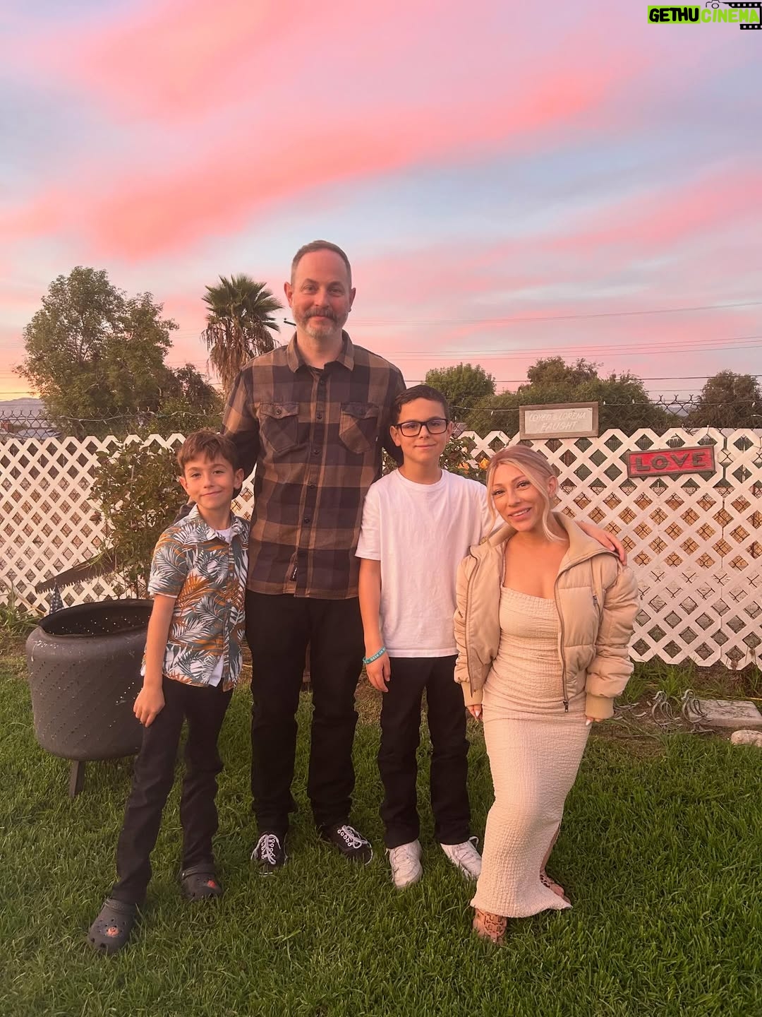 Jasmine Arteaga Sorge - 8.4K Likes - We are so grateful for our IG family and all the love and support you continue to give!! We love yall. Happy Thanksgiving 🍁🤎 #thankful #myboys #mamacita #thanksgiving