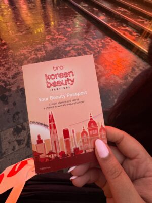 Jasmine Sidhu Instagram - @tirabeauty brought the best korean beauty festival to Chandigarh ✨
we got to try all the viral k-beauty products under one roof, with so many games and endless beauty picks to explore
stay tuned for everything i picked up from the festival. 

#tirabeauty #KoreanBeautyFestival 
#KBFChandigarh