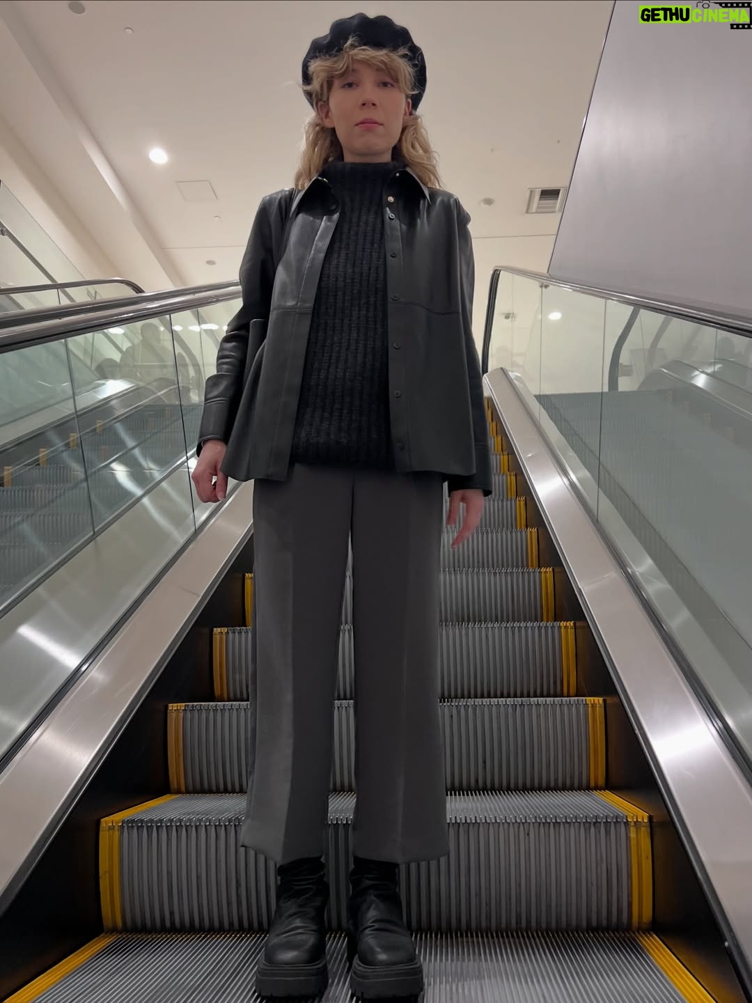 Jennette McCurdy - 143.4K Likes - best of november. saw some good art (if you’re in the same city as ha ha ha ha ha ha ha, go see it), I’M GLAD MY MOM DIED came out in paperback, learned how to make lasagna, passed a car coated in christmas lights, visited pixar studios (🤯), spent time with the brilliant @mariasemple, and HALF HIS AGE is only two months away. feeling grateful and excited for all that’s to come. 

ps signed copies of Half His Age are available for pre-order - link in my bio.