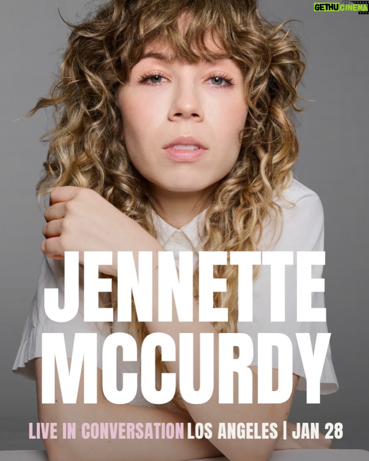 Jennette McCurdy - 109.7K Likes - new york city, what an amazing night we had. such a great way to kick off book tour. dc, ann arbor, and chicago sold out, but there are a few tickets left for tonight in houston   los angeles. hope to see you there. 

half his age is officially out in the world. wow. i’m so grateful for all the love i’ve received. seeing how quickly you’ve been reading and how much you connect with waldo is so meaningful to me. love you all 💜