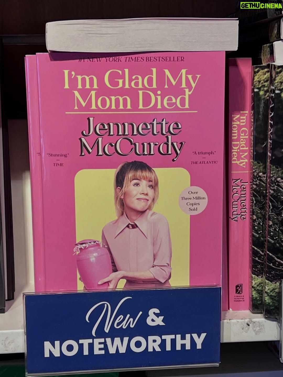 Jennette McCurdy - 143.4K Likes - best of november. saw some good art (if you’re in the same city as ha ha ha ha ha ha ha, go see it), I’M GLAD MY MOM DIED came out in paperback, learned how to make lasagna, passed a car coated in christmas lights, visited pixar studios (🤯), spent time with the brilliant @mariasemple, and HALF HIS AGE is only two months away. feeling grateful and excited for all that’s to come. 

ps signed copies of Half His Age are available for pre-order - link in my bio.