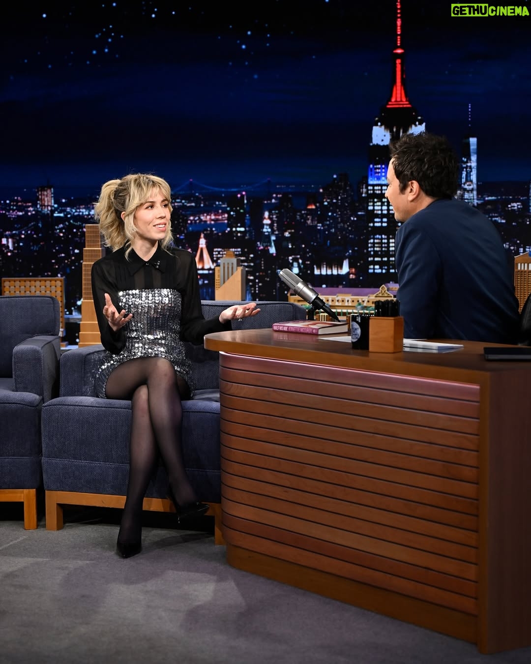 Jennette McCurdy - 182.2K Likes - @jennettemccurdy stops by to talk her new novel Half His Age tonight! #FallonTonight

📷 @toddowyoung