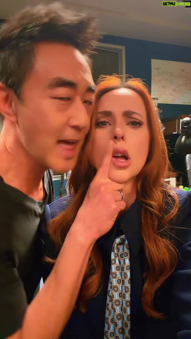 Jennifer Love Hewitt - 219.9K Likes - @kennethchoi_  I ❤️our weird @911onabc