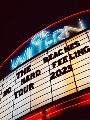 Jennifer Stone Instagram - “I’ll become an a**hole.
Disguised as a bad girl.” 🍒
#wiltern #thebeaches #blamebrett #nohardfeelings #sorryforyourloss