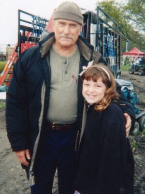 Jennifer Stone Instagram - I was just a nine-year-old theatre kid on my first movie, and you set the standard before I even knew what that meant. Watching you work was an education in itself. I’ve been learning from your incredible filmography, ever since. The pictures lost a real cowboy today.
Rest in peace, Mr. Duvall. 🕊️
