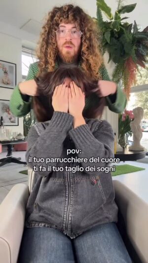 Jenny De Nucci Instagram - new character unlocked <3  #funky #fringe 
ti amo @look.totalbrand 
*supplied