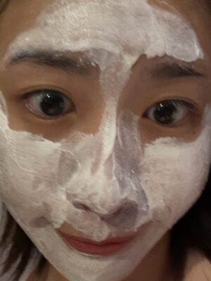 Jessica Ho Lok Yiu Instagram - 我的老友全部返了香港,日日見到軍訓咁樣(仲有件未走,現在一起吃緊飯)