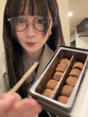Jessica Ho Lok Yiu Instagram - 我嘅情人就係我自己🌷