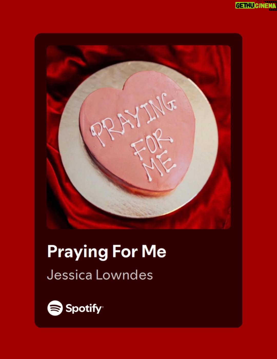 Jessica Lowndes - 1.8K Likes - Woke up to 3M on 3/3… 🥹✨“Praying For Me” just hit 3 MILLION and my heart is so full! 🥹😆 Thank you from the bottom of my heart! 🔗 in bio! 

I absolutely love writing music! I made this project independently with the MOST incredible team of creatives and to see this song and video connect like this means so much! 

Thank you for every single view, share, message and moment you’ve spent with this song. I feel it all. ♥️♥️♥️