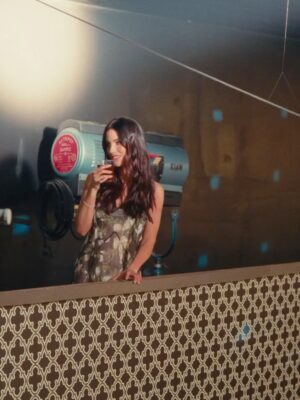 Jessica Lowndes Instagram - TOMORROW at MIDNIGHT 💛🌞🌻💫✨ Who is excited for my new song “SOMETHING THERE”? 

This song is about that moment when you lock eyes with someone and you don’t have the words to describe it… you just know there’s something there.