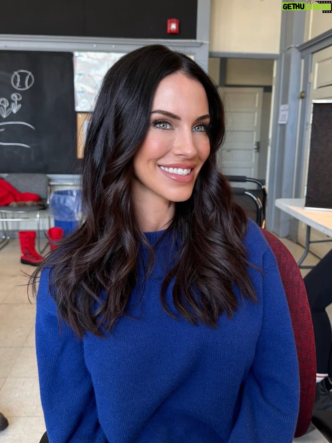 Jessica Lowndes - 4.4K Likes - 🎥🎬♥️💄💋