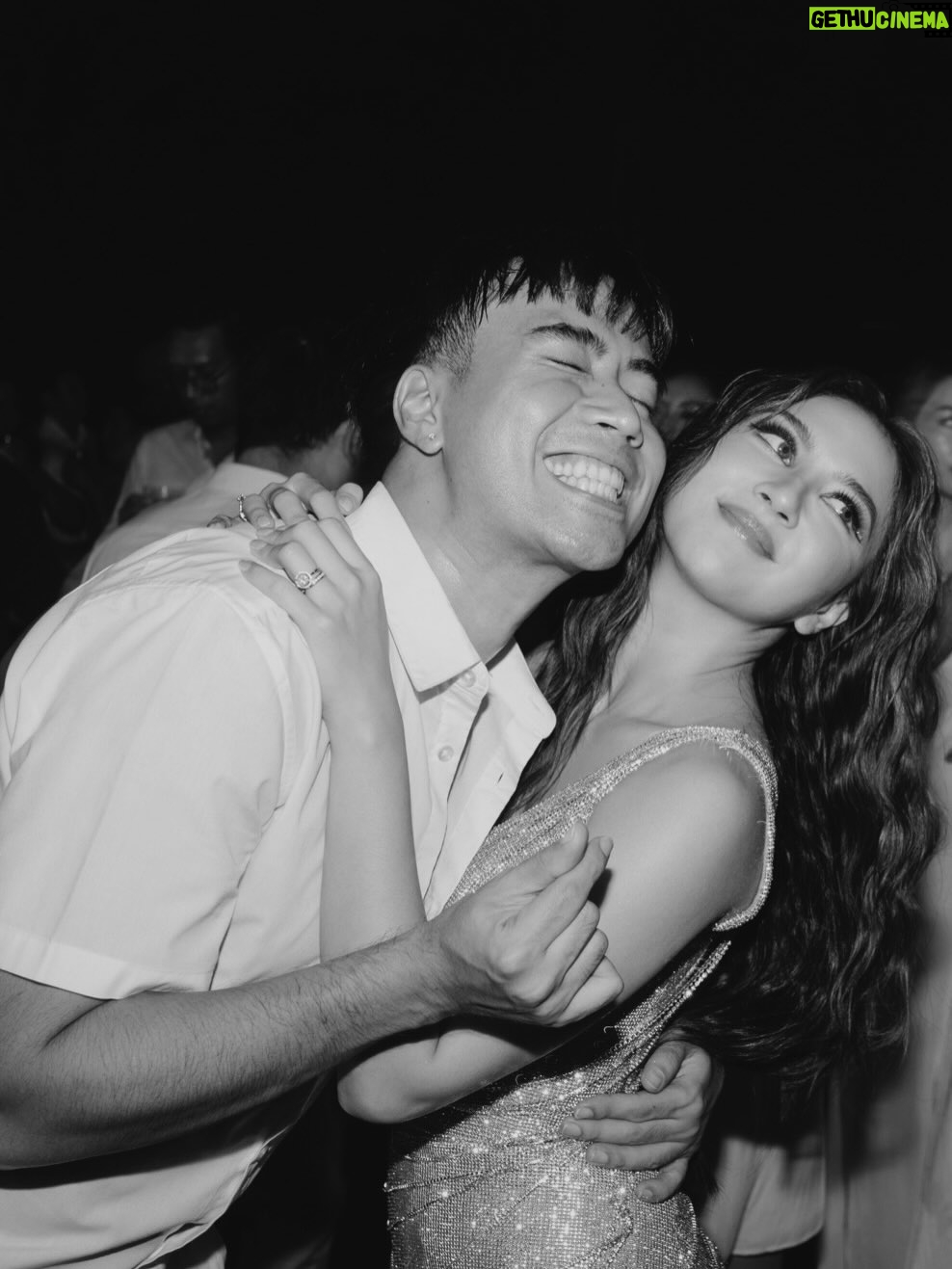 Jessica Mila - 755.7K Likes - My heart is so heavy.

Vidi, you were one of the most loving and genuine people I’ve ever known. Always caring, always showing up for the people you love, always bringing positive energy wherever you went.

I will never forget you singing at my wedding, even when you were sick. That was the kind of heart you had. 

You touched so many lives simply by being the beautiful person that you were. I’m so grateful for every memory, every laugh, every moment of friendship.

I love you so much. Rest in peace, Vid. You will always be in my heart. 🤍