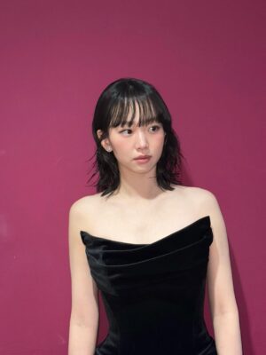 Jin Ki-joo Instagram - ✨✨✨