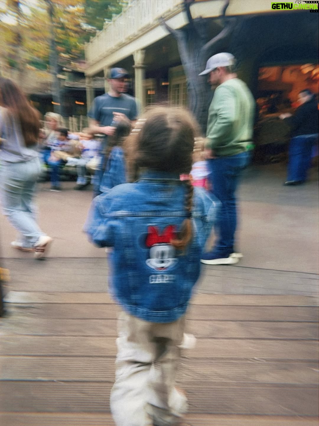 Jinger Vuolo - 44.4K Likes - Disneyland 2026 ✨ it was the first time I had been back in 20 years. The last time I was here, @disneyland was celebrating its 50th year and I left with a pair of golden ears the mark the moment.

Coming back all these years later and watching our kids experience the magic of the park with their cousins for the first time was the sweetest full circle moment. The wonder, the joy, the little squeals of excitement on the rides — they are memories we’ll truly never forget! ❤️

#Disneyland #Family #Memories #California #Magical
