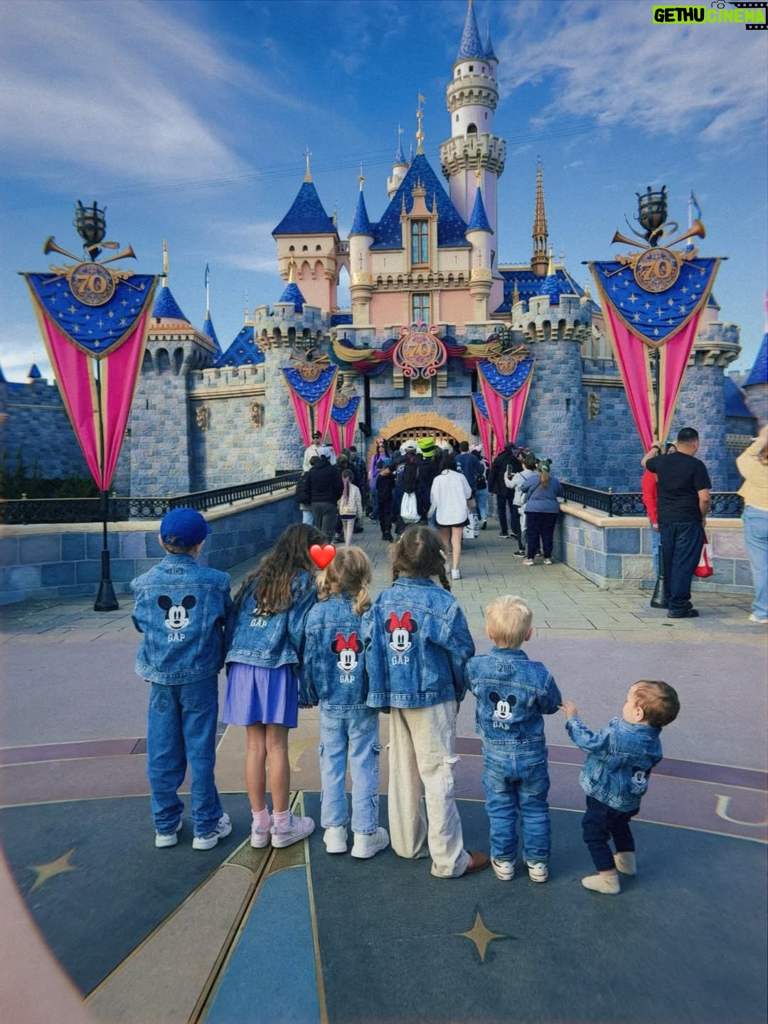 Jinger Vuolo - 44.4K Likes - Disneyland 2026 ✨ it was the first time I had been back in 20 years. The last time I was here, @disneyland was celebrating its 50th year and I left with a pair of golden ears the mark the moment.

Coming back all these years later and watching our kids experience the magic of the park with their cousins for the first time was the sweetest full circle moment. The wonder, the joy, the little squeals of excitement on the rides — they are memories we’ll truly never forget! ❤️

#Disneyland #Family #Memories #California #Magical