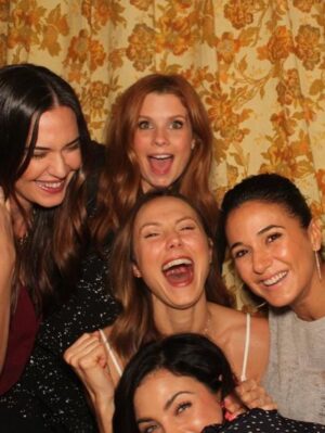 JoAnna Garcia Swisher Instagram - Looking back 2016 was a really amazing year. It’s the year our family became complete (yay, sai!), a year of family, a year I watched one of my soul sisters marry the man of her dreams, tons of girls night (but this shot reminded of one of the best ones…even though Jenna’s perfect face got cut in half!) first horse shows for Emme, and the year of Nick’s epic beard (i could have done an entire post dedicated to @yourboyswish 2016 beard!). It was also a year where we still had a holiday table full of the people we loved the most. Everyone was healthy and happy and it felt like a dream. I like this trend.