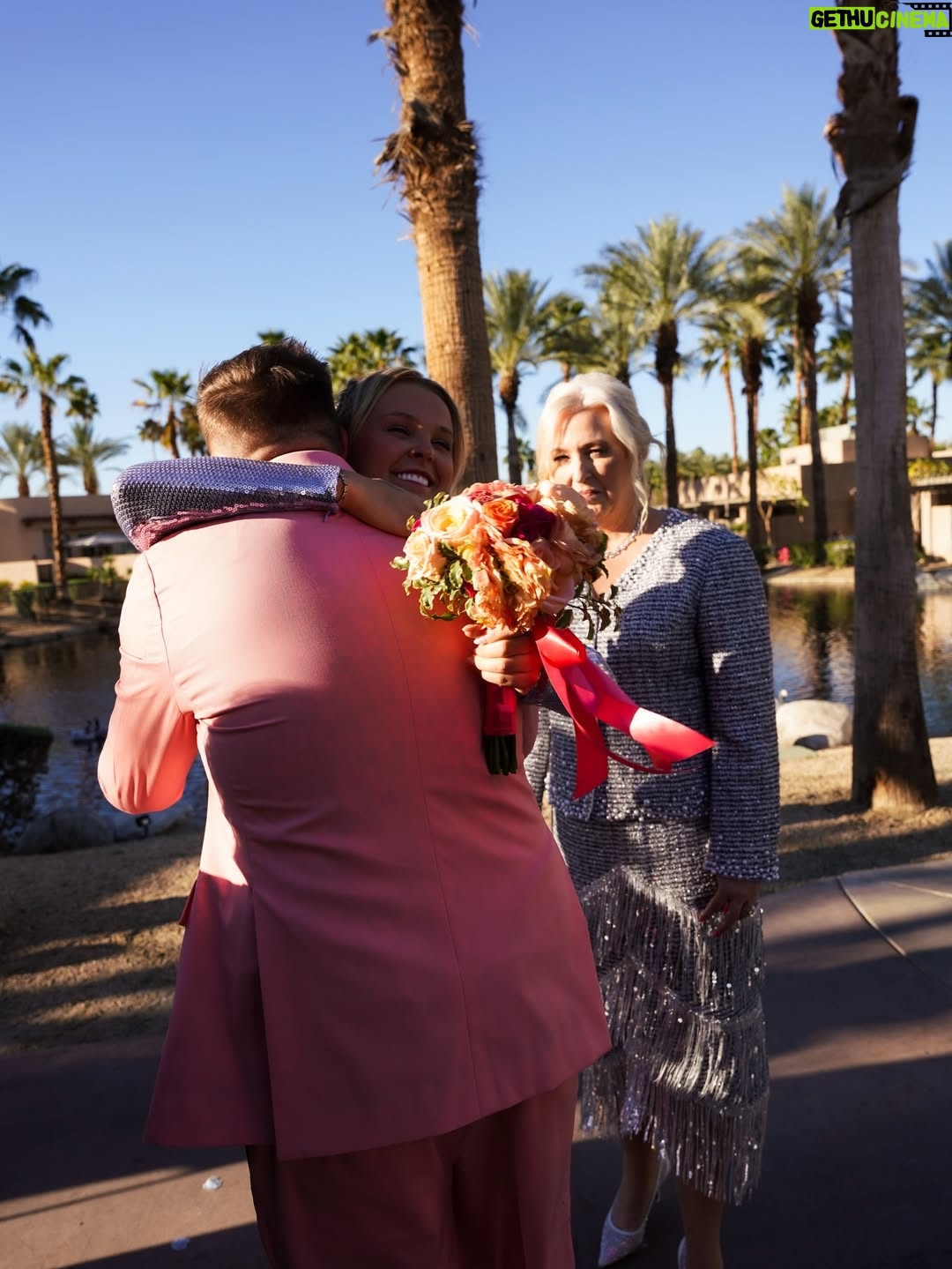 JoJo Siwa - 0.9 Million Likes - And just like that, there’s another Siwa added to the family🤍 Congratulations to my brother @jaydensiwa and @abbie_siwa on the most perfect wedding 💍✨ 

Beautiful week🤍
