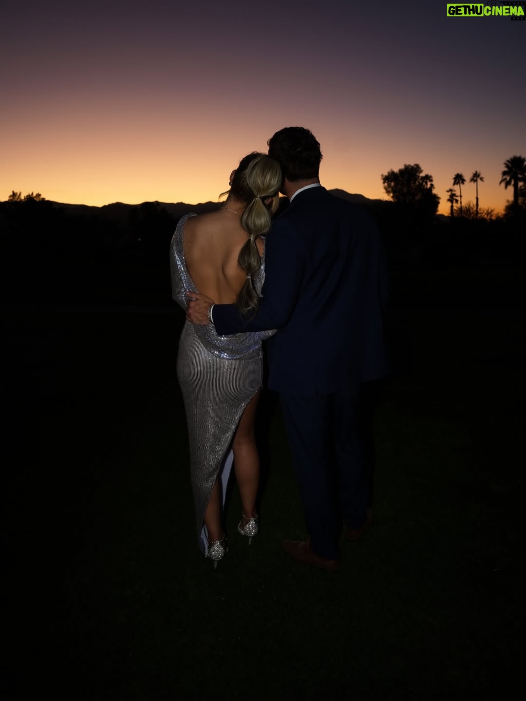 JoJo Siwa - 0.9 Million Likes - And just like that, there’s another Siwa added to the family🤍 Congratulations to my brother @jaydensiwa and @abbie_siwa on the most perfect wedding 💍✨ 

Beautiful week🤍