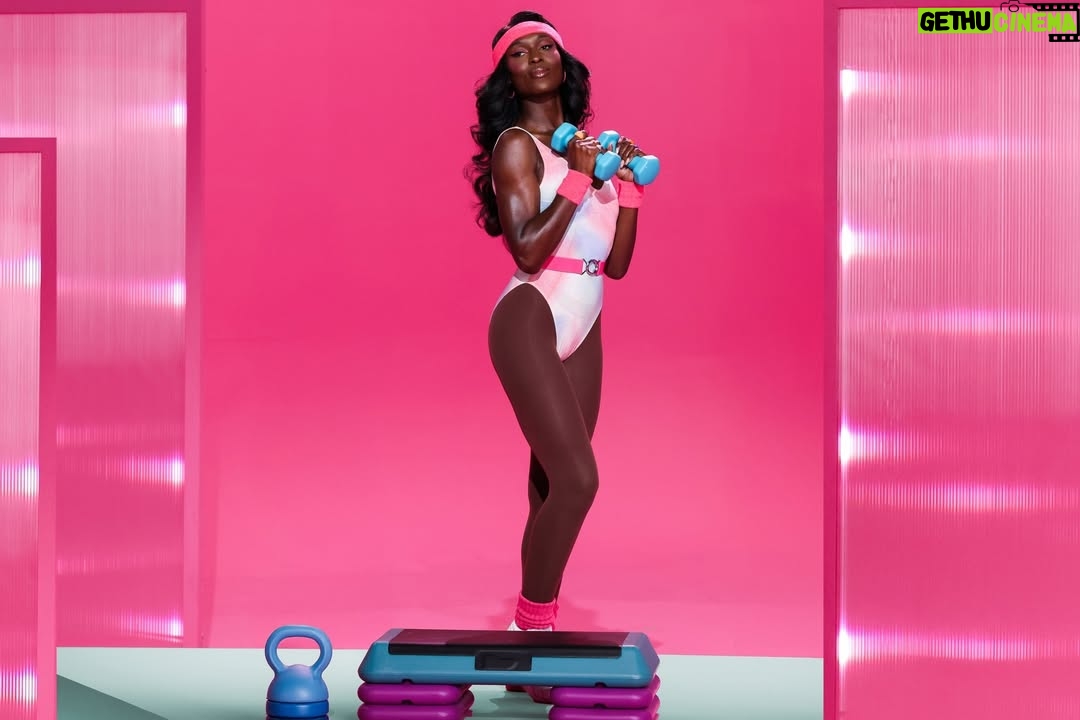 Jodie Turner-Smith - 99.7K Likes - * o p a l i t e *

dir: @taylorswift 
dp: @rpstam 
styling: @josephcassell1 
makeup: @joannasimkin 
hair: @hair_sulon 
nails: @thuybnguyen 

continue to be in awe of you @taylorswift 💕🫂
your creativity, your intelligence, your wit, your generosity, your grace. i had so much fun doing this, and the entire time i was thinking “taylor directing me again when??”! 🥹 

OPALITE VIDEO OUT NOW