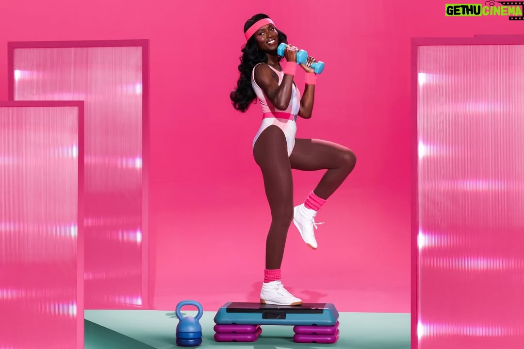 Jodie Turner-Smith - 99.7K Likes - * o p a l i t e *

dir: @taylorswift 
dp: @rpstam 
styling: @josephcassell1 
makeup: @joannasimkin 
hair: @hair_sulon 
nails: @thuybnguyen 

continue to be in awe of you @taylorswift 💕🫂
your creativity, your intelligence, your wit, your generosity, your grace. i had so much fun doing this, and the entire time i was thinking “taylor directing me again when??”! 🥹 

OPALITE VIDEO OUT NOW