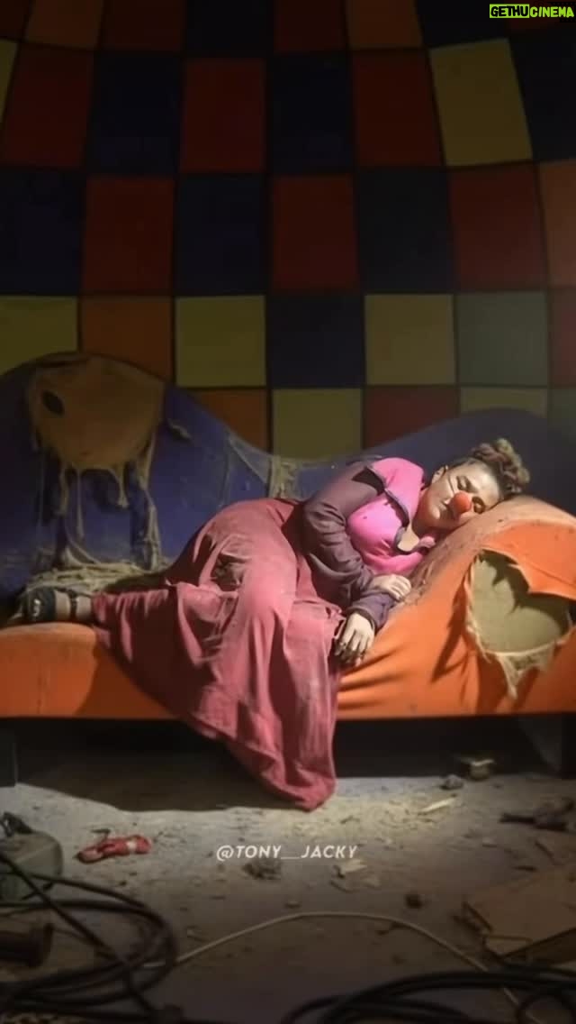 Johanna San Miguel - 76.7K Likes - Me encontré con este video en IA y me puse nostálgica 😥