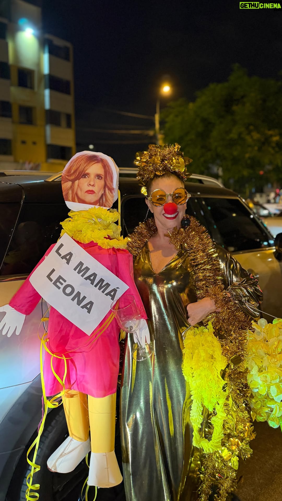 Johanna San Miguel - 87.5K Likes - ¡Feliz año 2026! 🍾🥂
Con lo ganado me metí mis buenas chilindrinas.

#johannasanmiguel #comedia #humor #newyear