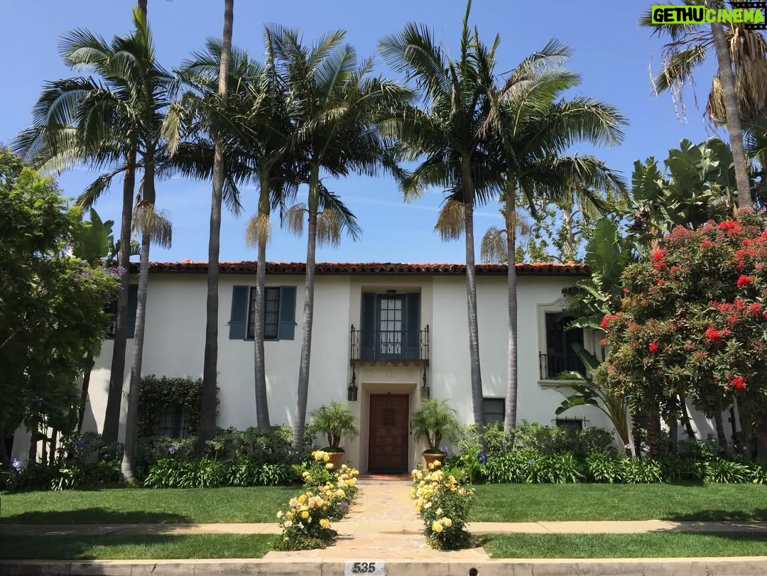 Julia Louis-Dreyfus - 66.2K Likes - Oh, it was such a very, very, very fine house. Thank you , 535. We miss you and love you ❤️‍🩹