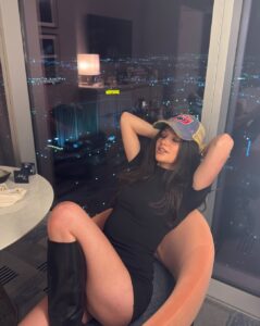Actress Julianna LeBlanc HD Photos and Wallpapers March 2026