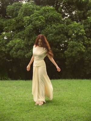 Julie Anne San Jose Instagram - Pause. Feel the quiet. Just be.
#SIMULAJulieAnne