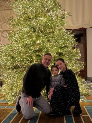 Julie Estelle Instagram - The most beautiful season of the year🎄✨