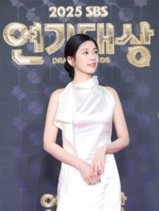 Actress Jung So-min HD Photos and Wallpapers January 2026