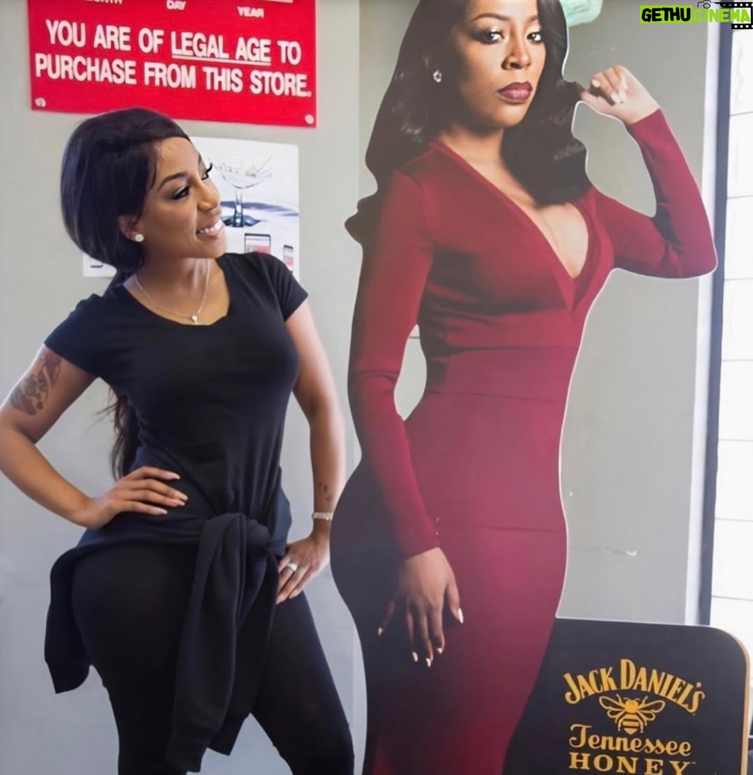 K. Michelle - 89.3K Likes - I’ve always done whatever in life I wanted to do, and have never asked for anyone’s approval. I’ve been the first to do a lot of things in many areas of my career. Probably cause I was a little crazy and they have been things that many thought were impossible for little country black girl from TENNESSEE to do. I follow MY vision and MY goals for me. I don’t change the destination cause someone can’t drive. I appreciate and take every L in my life, just as much as every WIN. Everybody isn’t going to get it, more than most of the time they won’t  get it. Be unwavering in pursuit and unassuming in the game. I AM BLACK HISTORY and  that story can’t be unwritten🤠🌻 HAPPY BLACK HISTORY MONTH 

🌻 For two years now I’ve been doing something else supposedly impossible. New Flavor, New Taste, Not a new thing. Anybody can slap their name on a brand, but did you get in the field, did you distill??? We Do THIS🌻I’ve got another one. COMING TO A STORE NEAR YOU 😉