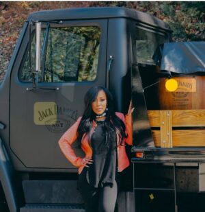 K. Michelle Instagram - I’ve always done whatever in life I wanted to do, and have never asked for anyone’s approval. I’ve been the first to do a lot of things in many areas of my career. Probably cause I was a little crazy and they have been things that many thought were impossible for little country black girl from TENNESSEE to do. I follow MY vision and MY goals for me. I don’t change the destination cause someone can’t drive. I appreciate and take every L in my life, just as much as every WIN. Everybody isn’t going to get it, more than most of the time they won’t  get it. Be unwavering in pursuit and unassuming in the game. I AM BLACK HISTORY and  that story can’t be unwritten🤠🌻 HAPPY BLACK HISTORY MONTH 

🌻 For two years now I’ve been doing something else supposedly impossible. New Flavor, New Taste, Not a new thing. Anybody can slap their name on a brand, but did you get in the field, did you distill??? We Do THIS🌻I’ve got another one. COMING TO A STORE NEAR YOU 😉