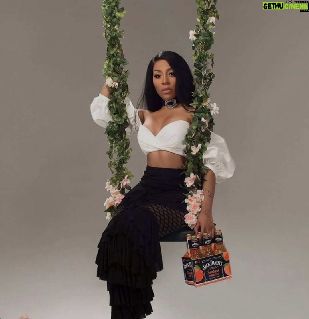 K. Michelle - 89.3K Likes - I’ve always done whatever in life I wanted to do, and have never asked for anyone’s approval. I’ve been the first to do a lot of things in many areas of my career. Probably cause I was a little crazy and they have been things that many thought were impossible for little country black girl from TENNESSEE to do. I follow MY vision and MY goals for me. I don’t change the destination cause someone can’t drive. I appreciate and take every L in my life, just as much as every WIN. Everybody isn’t going to get it, more than most of the time they won’t  get it. Be unwavering in pursuit and unassuming in the game. I AM BLACK HISTORY and  that story can’t be unwritten🤠🌻 HAPPY BLACK HISTORY MONTH 

🌻 For two years now I’ve been doing something else supposedly impossible. New Flavor, New Taste, Not a new thing. Anybody can slap their name on a brand, but did you get in the field, did you distill??? We Do THIS🌻I’ve got another one. COMING TO A STORE NEAR YOU 😉