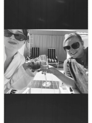 Kaitlyn Dever Instagram - mama mama mama. This marks two years without you… how can two years feel like two hundred…
I want to be in your bathroom again putting on your makeup, I wanna be snuggled up next to you in a hotel bed having a sleepover party, I wanna be swimming in the pool with you again, I want you to make your pot roast again, i want to go shopping with you, I want to make you laugh again, I want your hugs and kisses again. more than anything in the world. I want everything . I want it all. I miss you every single day. I love you more than words can describe. my tink. My sweet girl. My mommy❤️