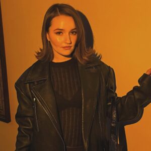 Kaitlyn Dever Instagram - an evening w @khaite_ny! 📸 @myleshendrik