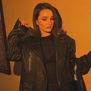 Kaitlyn Dever Instagram - an evening w @khaite_ny! 📸 @myleshendrik