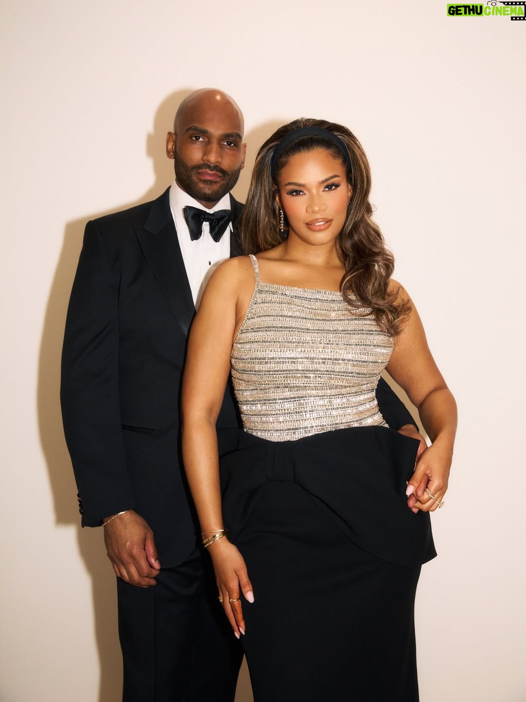 Kamie Crawford - 58.3K Likes - I’d say we clean up pretty swell 🥂 @naacpimageawards 📸: @tajnihal