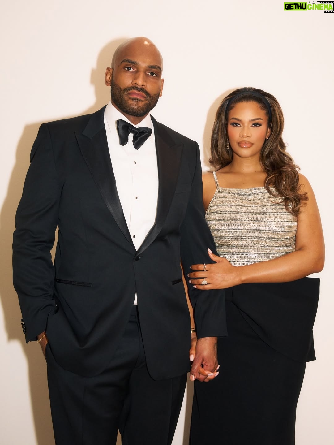 Kamie Crawford - 58.3K Likes - I’d say we clean up pretty swell 🥂 @naacpimageawards 📸: @tajnihal