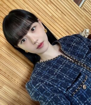 Kang Hanna Instagram - 조안나🧏🏻‍♀️

@netflixkr 
#캐셔로 #CASHERO