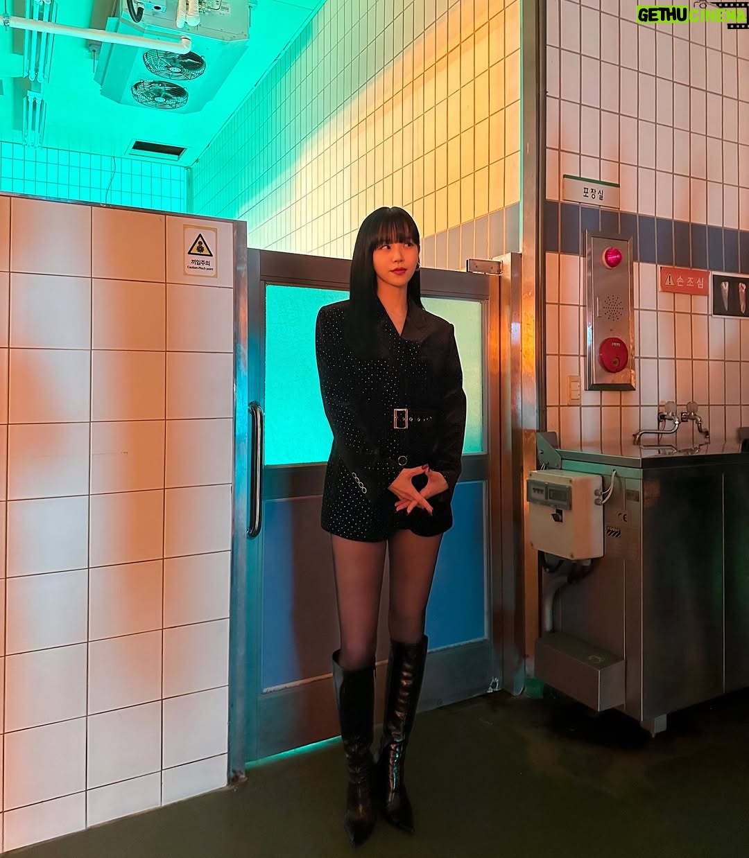 Kang Hanna - 226.4K Likes - 조안나🧏🏻‍♀️

@netflixkr 
#캐셔로 #CASHERO