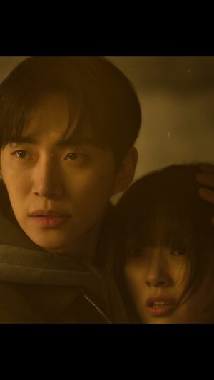 Kang Hanna Instagram - “돈을 쓰는 만큼 초능력이 생기는데, 그걸 남을 위해 쓰라고요?”

생활밀착형 내돈내힘 히어로물 <캐셔로>, 12월 26일 공개. 오직 넷플릭스에서.

#캐셔로 #Cashero