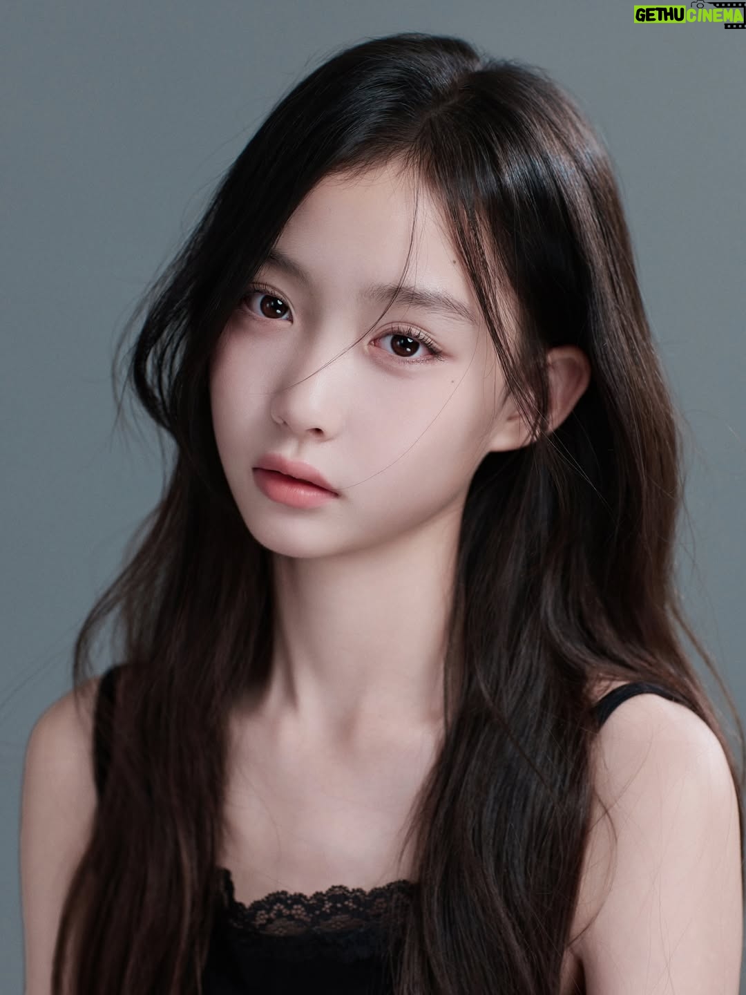 Kang Hye-rin - 8.8K Likes - 기대되는 2026🍀✨
 
 
 
@sunhwaso
@gon__make
@hyunjulee___
@apoint.hannam
#프로필 #프로필사진 #14년생 #인물사진 #프로필촬영